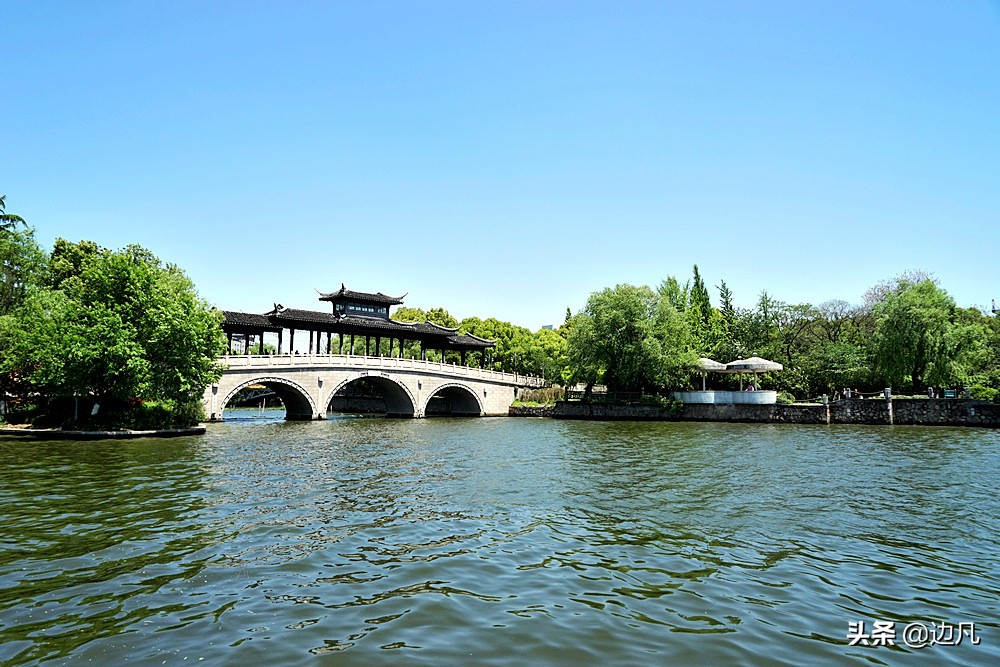 南湖是浙江三大名湖之一,嘉兴南湖三大名湖
