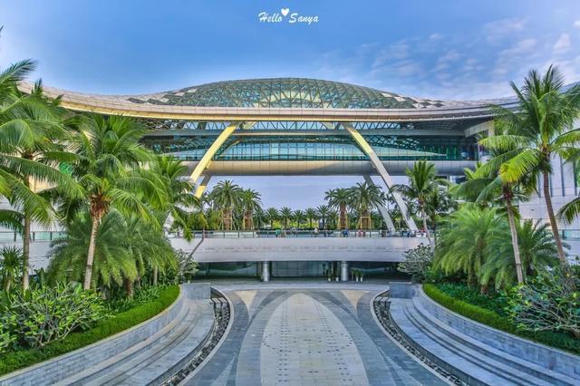 高档大牌白菜价,海南大牌免税