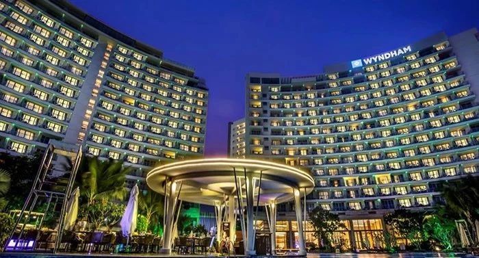 三亚海棠湾五星级度假酒店攻略,海南三亚湾假日度假酒店