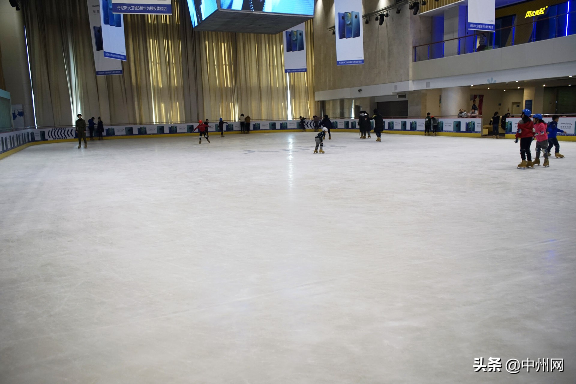 郑州大卫城好玩还是正弘城好玩,郑州万象城和大卫城的区别