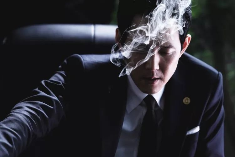 最好看的10部韩国黑帮电影推荐,三部好看到爆的韩国黑帮电影