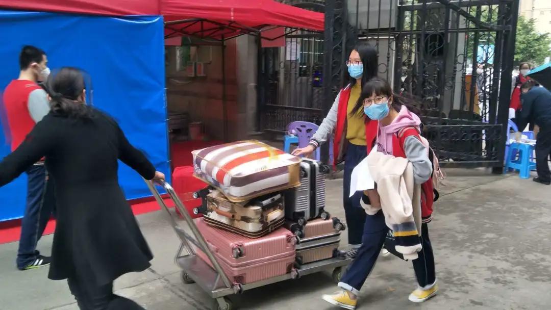 福建莆田开学高一,莆田高三年级开学季