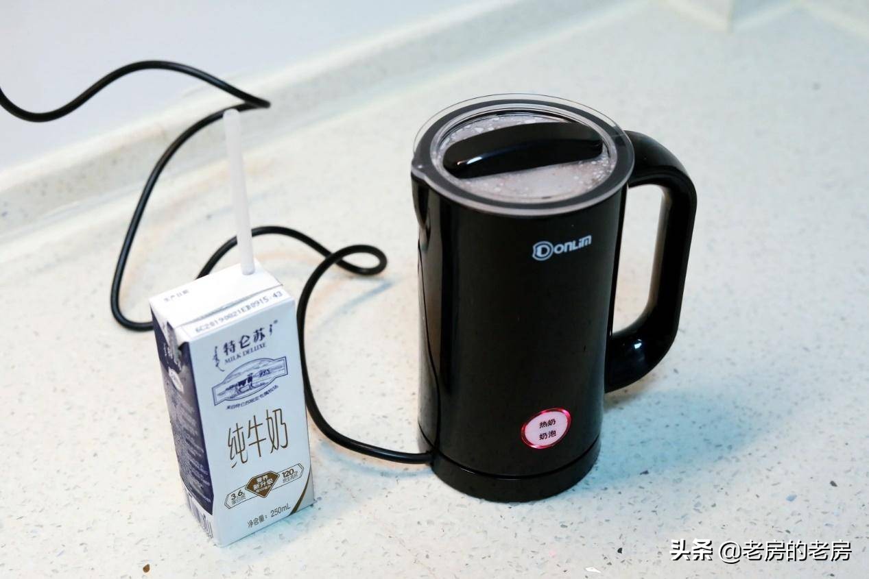 在家喝卡布奇诺,你需要一台什么样的咖啡奶泡机?