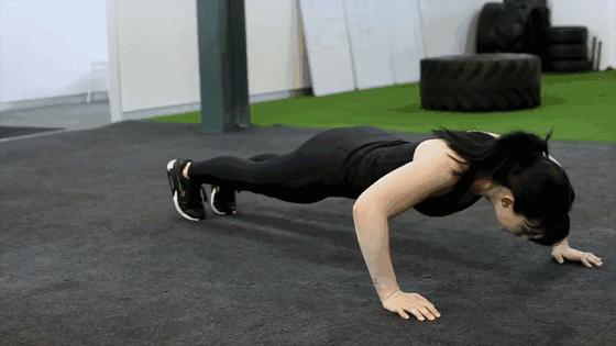 哪些动作可以提高跑步的核心力量,在家如何快速提高跑步能力