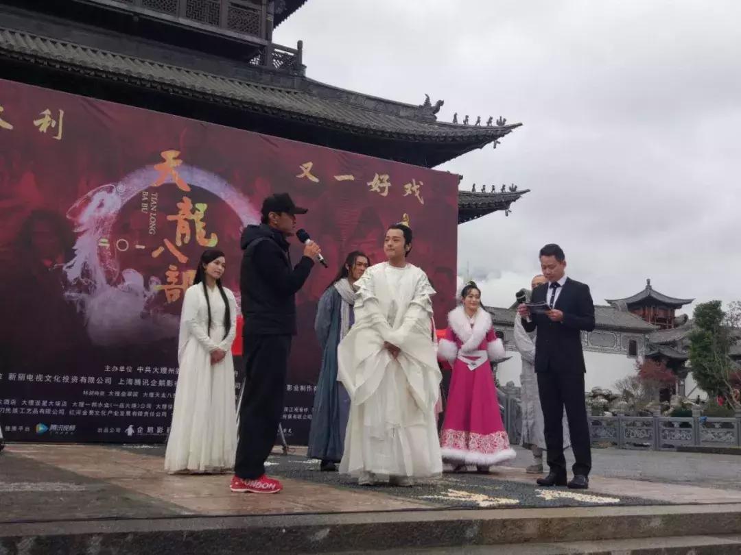 天龙八部经典版萧峰,天龙八部2021版乔峰扮演者是谁