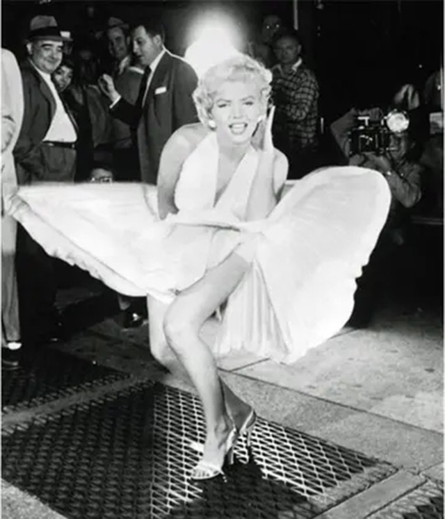 日本医生解剖梦露尸体,声称:心脏和肝脏都没有异常,非常干净