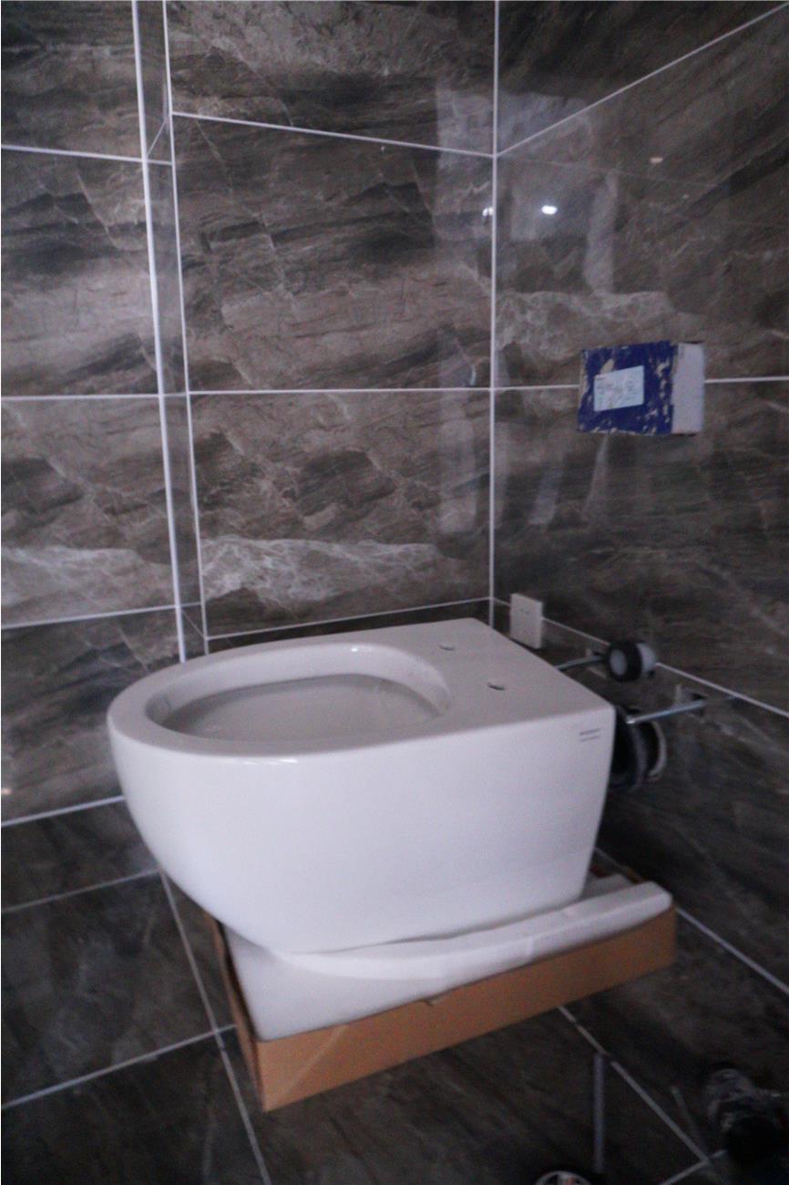 自己独立安装壁挂马桶遇到的那些坑!!!从水电开始就踩坑