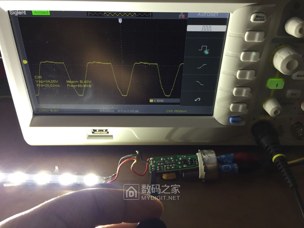 飞利浦一体日光灯拆解,飞利浦飞凡灯管维修