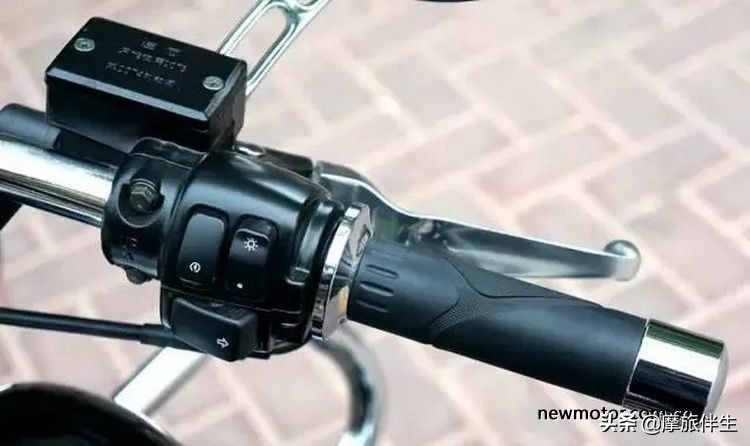 钱江摩托最像哈雷的车,国产太子250钱江巡航摩托车