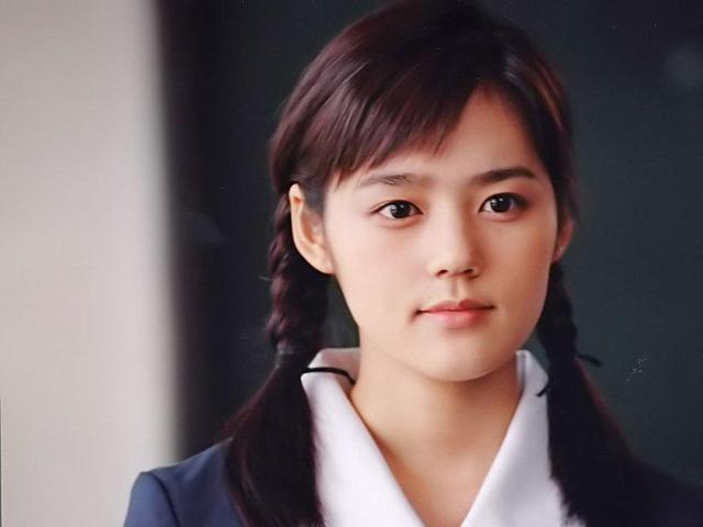 韩国公认四大神颜女生,真正的宋慧乔最漂亮的照片