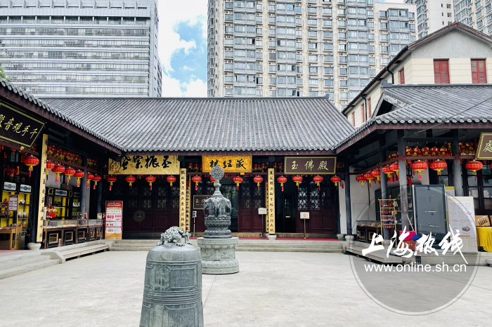 感受闹市中一处静谧之美,感受寺庙那份静谧和肃穆