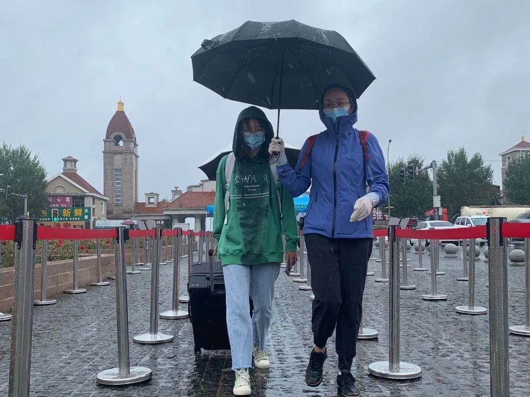 绿岛“背影”|这些瞬间,因为有你而更温暖难忘!