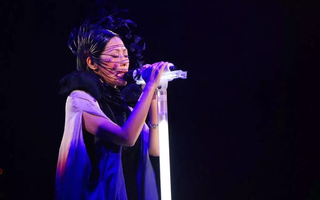 年过50还再发专辑，这位女歌手对音乐的热爱