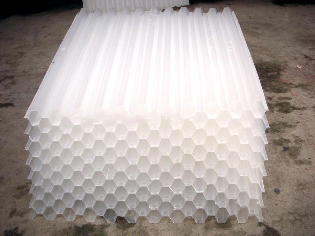 蜂窝斜管斜板沉淀池定制,斜板与斜管沉淀池对比