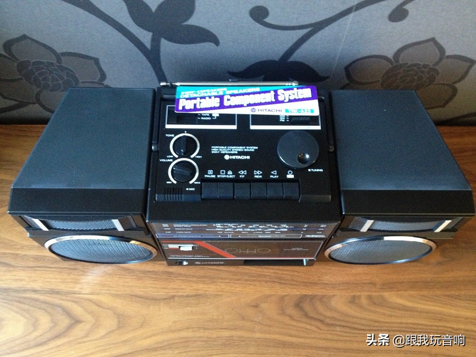 日立trk-8081,日立trk8210w收录机