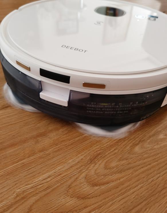 扫地机器人可以自动拖地吗,自动洗拖布拖地机器人深度测评