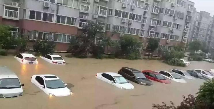 买到车泡水了怎么处理,买的新车泡水了怎么办