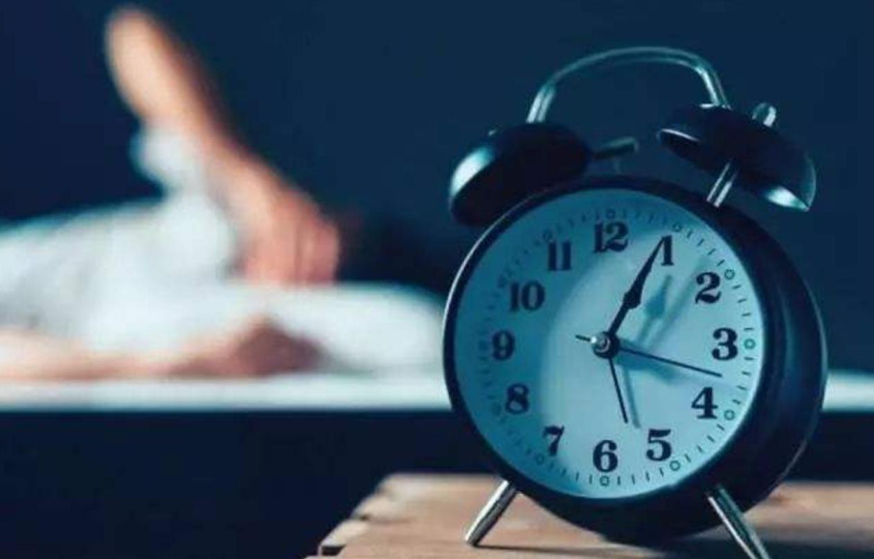 失眠脸上皮肤变差怎么办,长期失眠没精神试试这三招