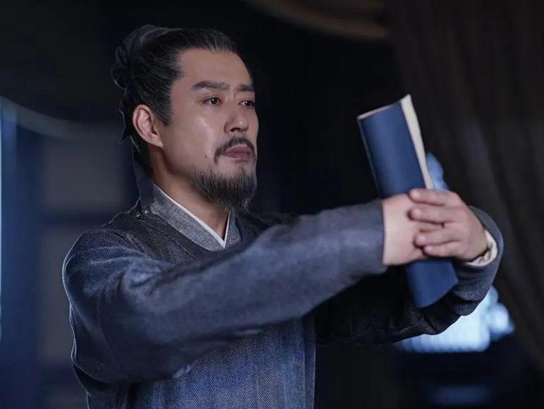 范仲淹仕途并不成功,后世为何对他极尽褒扬?你看他一生干了啥?