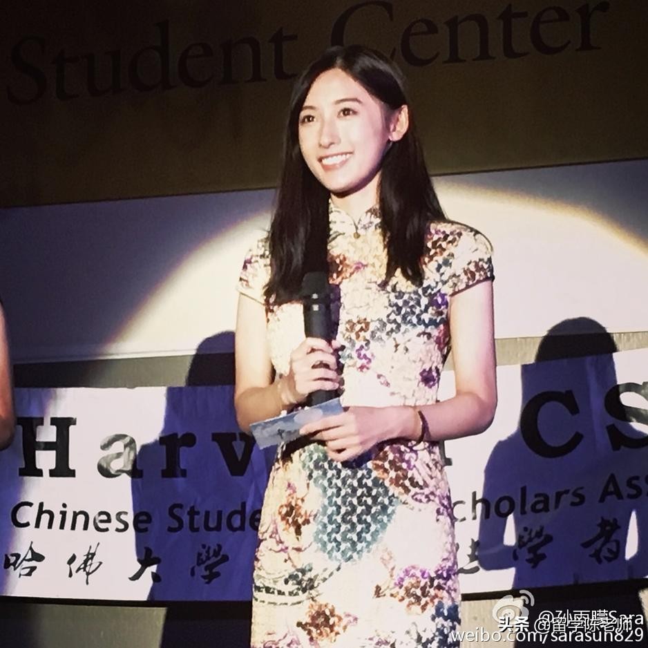 哈佛毕业后投身新闻一线,南外姐妹花被赞:中国学子最好的模样