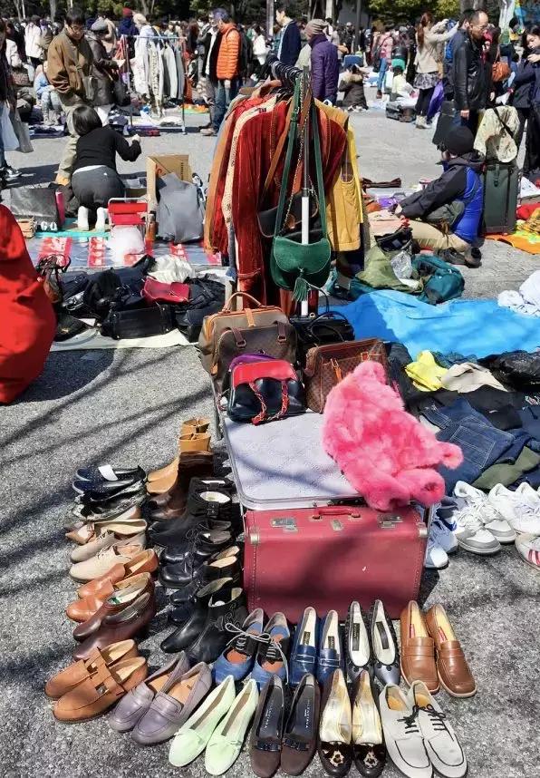 日本跳蚤市场旧货市场,日本的跳蚤市场也太好逛了吧