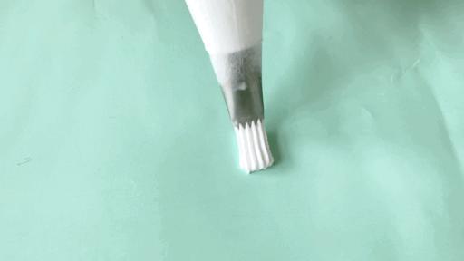 向日葵裱花手法教程简单易学,蛋糕裱花入门基础手法