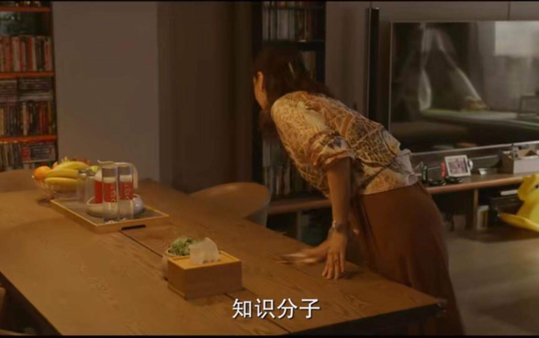 主妇为钱兼职被欺骗,主妇辛苦的心酸