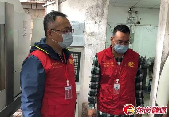 疫无反顾勇担重任践初心,疫无反顾逆行而战