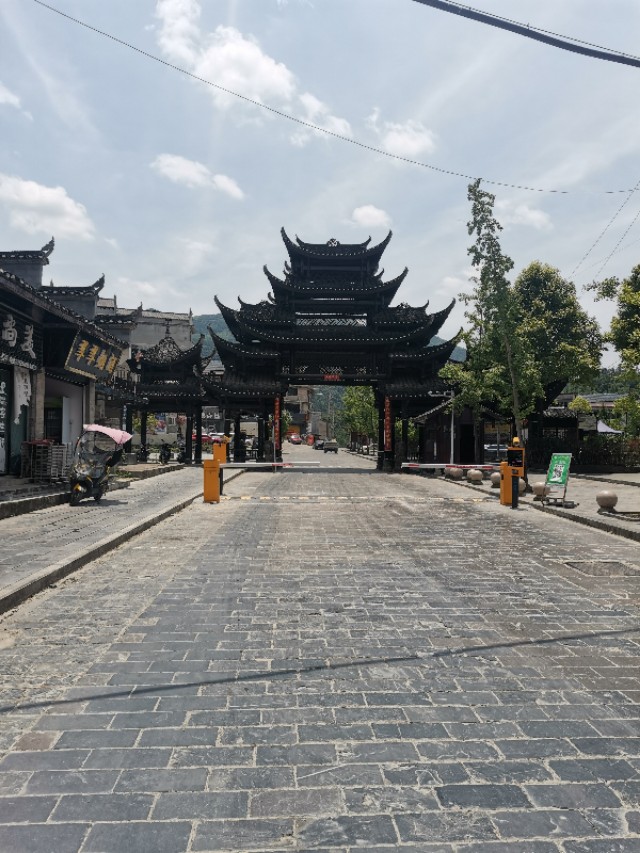 湘西张家界旅游攻略,想去桂林和张家界游玩攻略