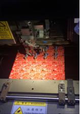 全自动在线插件机,高速插件机自动化设备