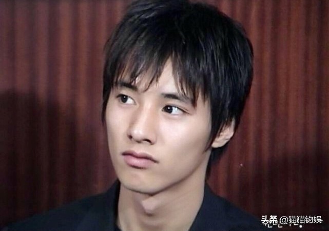 元斌年轻帅气,元斌帅气照片大全