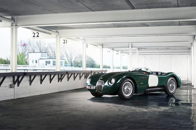 璧涜溅鍚庤闀滃彂鏄庡浘,鐪熷疄璧涜溅鍚庤闀滄槸鎬庝箞鍋氱殑