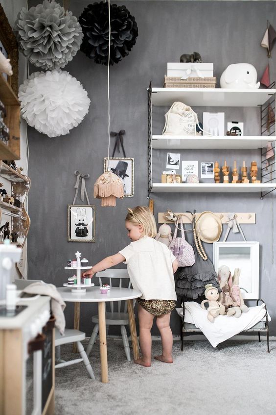 中国普通家庭多余的钱是哪来的,中国大部分家庭都很节约吗