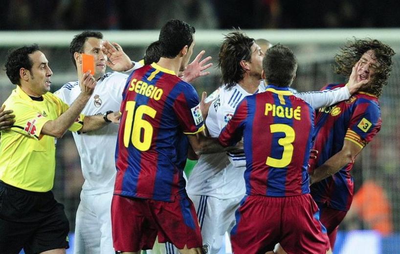 米兰德比冲突完整版,伊布和卢卡库冲突中文字幕