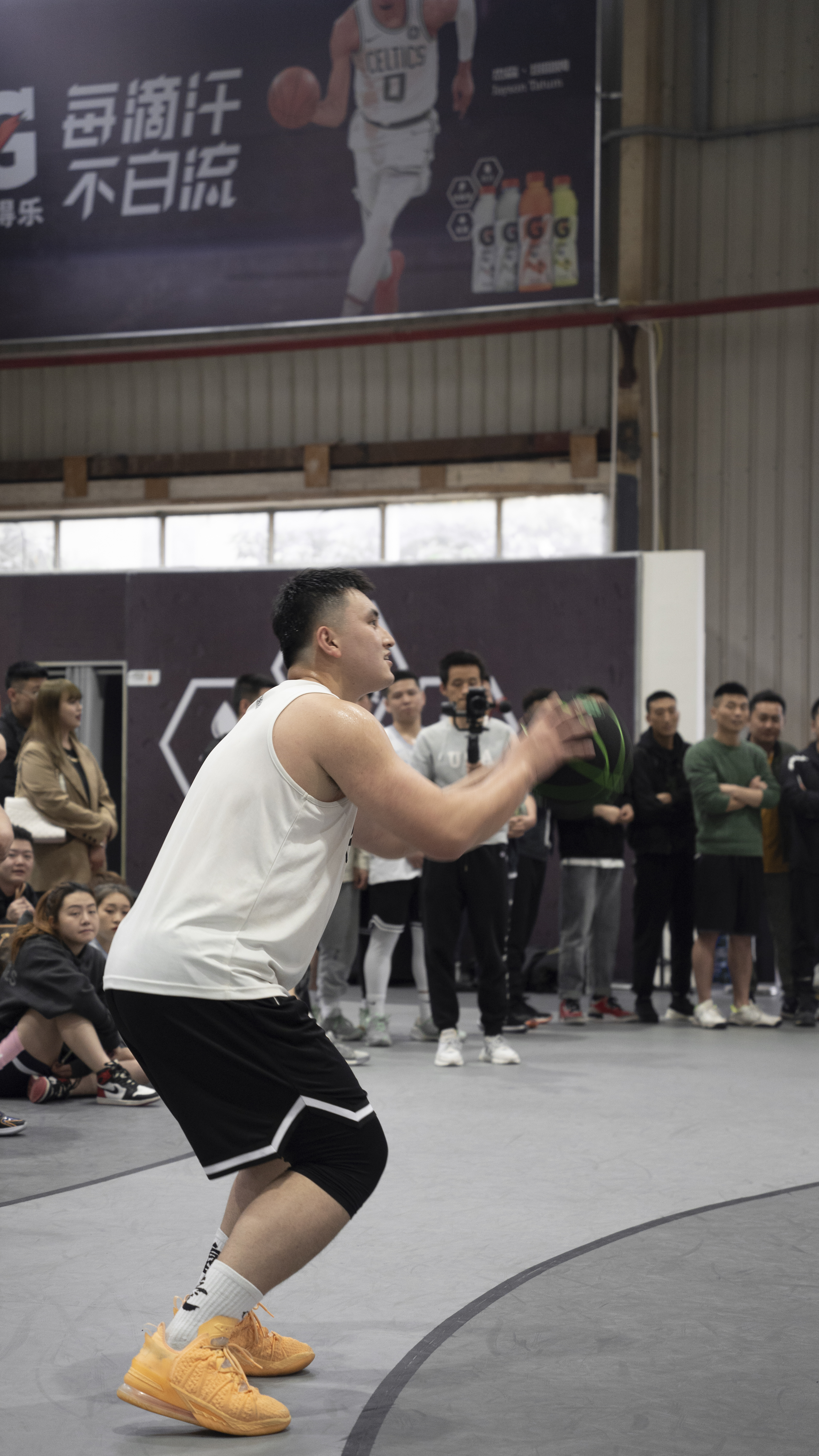 三亚湾新篮球馆,重庆市南岸区室内篮球馆