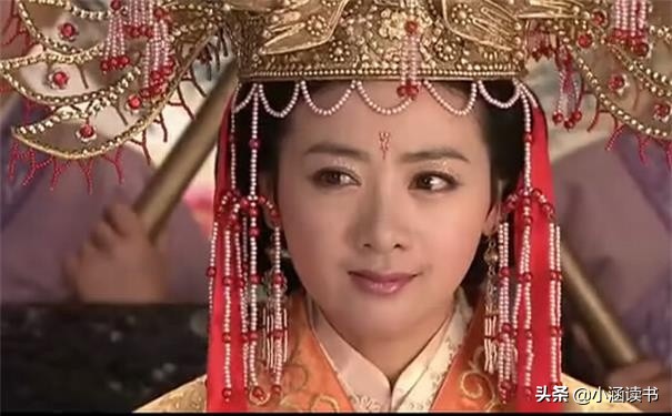 王夫人为什么和薛宝钗为敌,王夫人为何拒绝黛玉