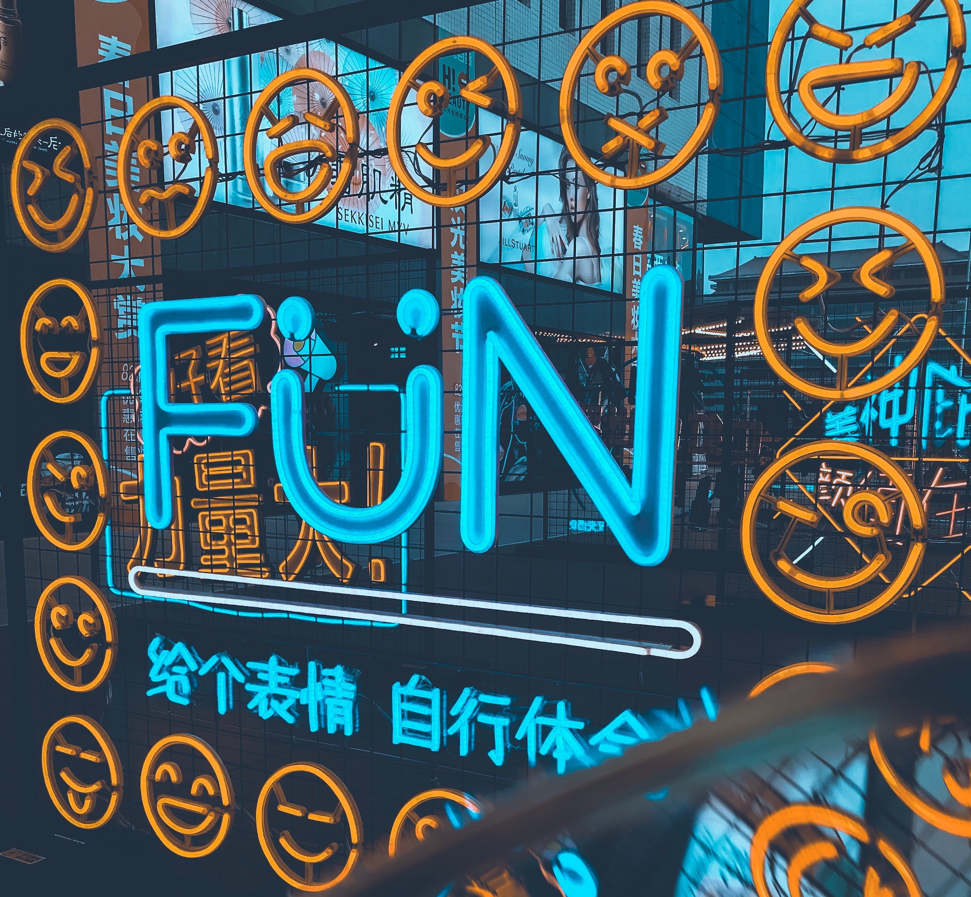 注意的表情符号,代表国家的表情符号