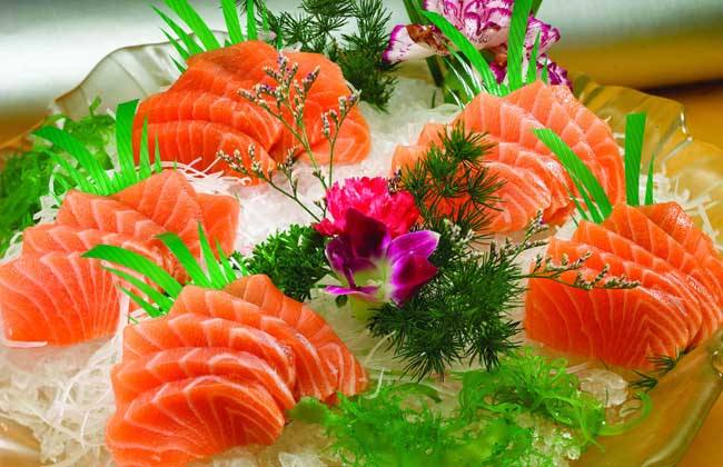 如何做简单好看的寿司,美味寿司的简单做法