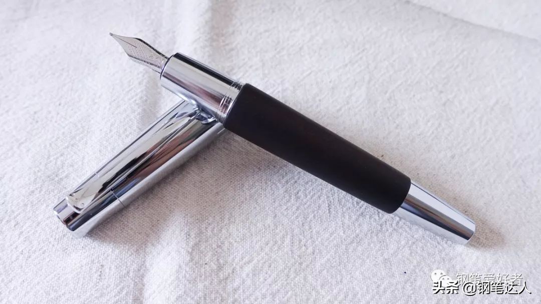 fabercastell辉柏嘉彩铅色卡,辉柏嘉fabercastell钢笔评测