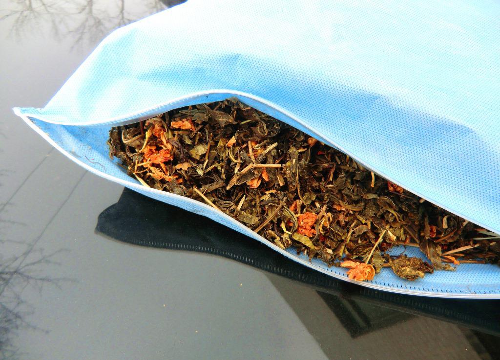 泡过的茶叶不要扔,泡过的茶叶当枕头