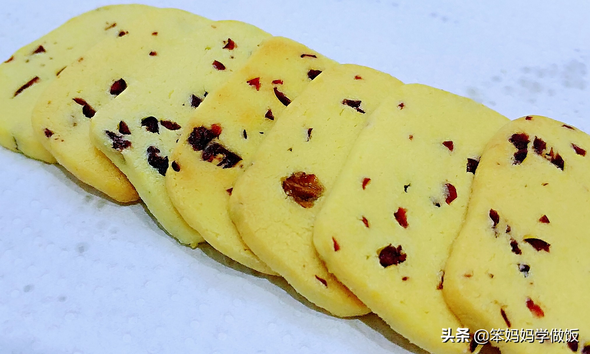 最简单饼干的做法不用黄油,最简单的饼干做法不需要泡打粉