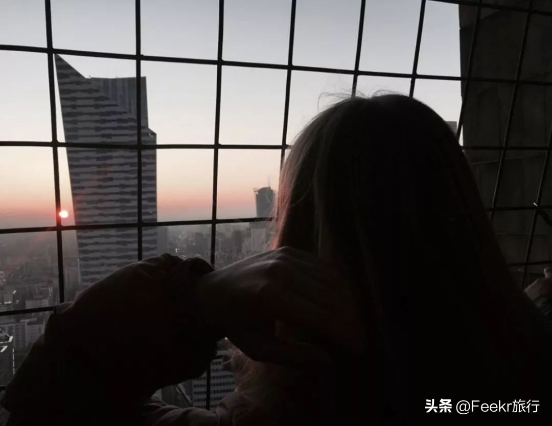 欧洲治安最好的国家,人均200+住8.8分五星酒店,还上了国内综艺