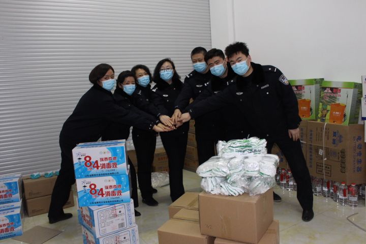 一天到晚都不回家,一天到晚不回家你们警察都忙啥呢