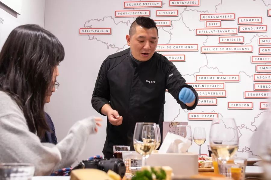 盘点法国全部奶酪,法国最重口味的奶酪