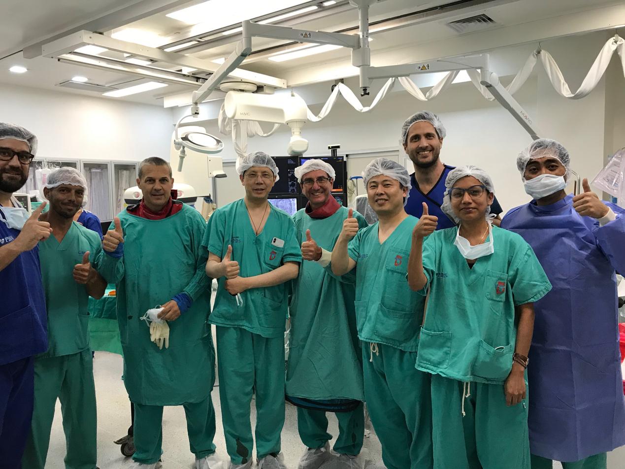 心内科医生每年1500台手术,每年做1500次以上心脏手术的医生