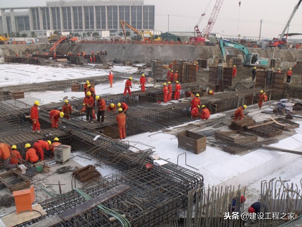 抗冻等级的混凝土为抗冻混凝土,抗冻混凝土与普通混凝土的区别