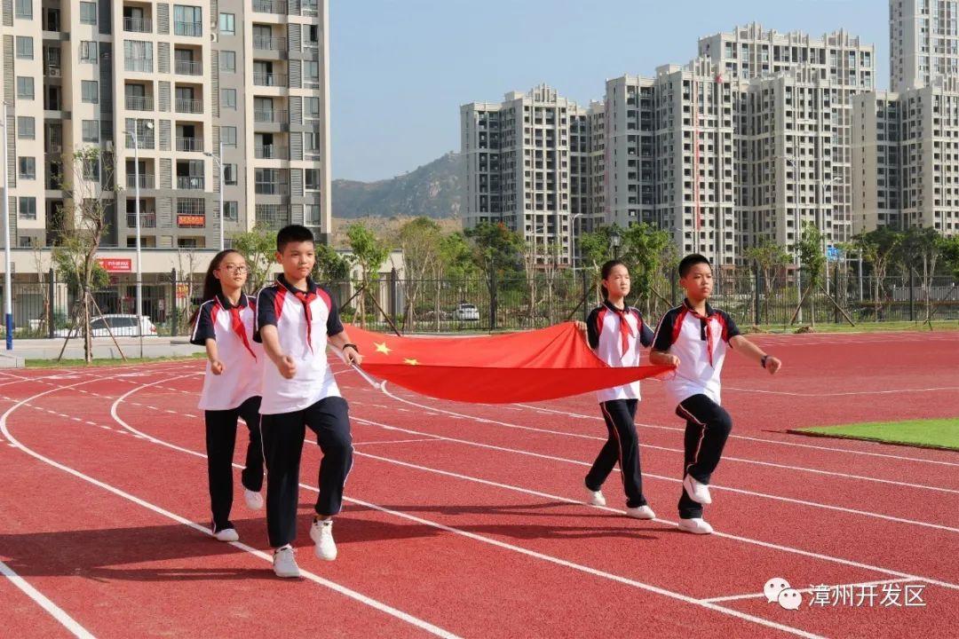 漳州港哪个学校最好,漳州最美校园