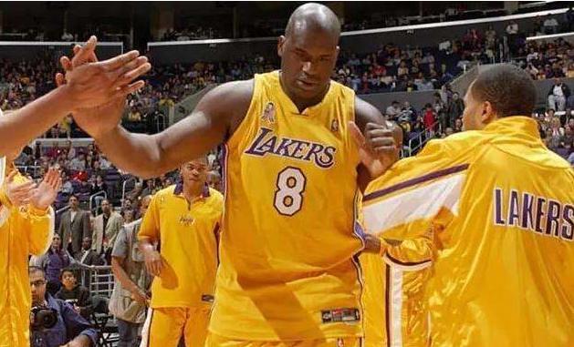 nba肌肉最炸裂的球员,nba球员球衣里穿的紧身衣叫什么