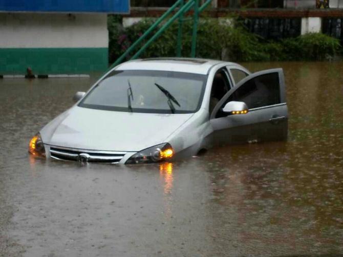 到底要不要购买车损险？内行人：主要看这3点，车主们别再吃亏了