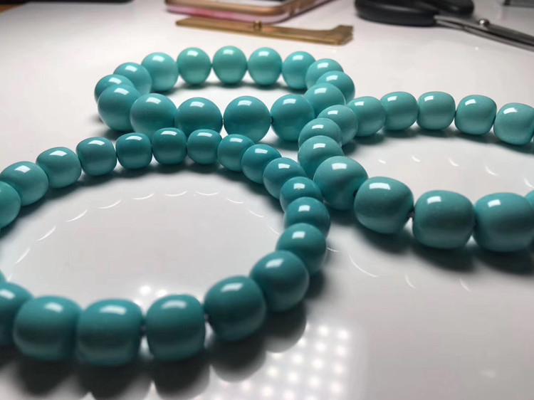 怎么挑选绿松石手串,随形绿松石手串搭配